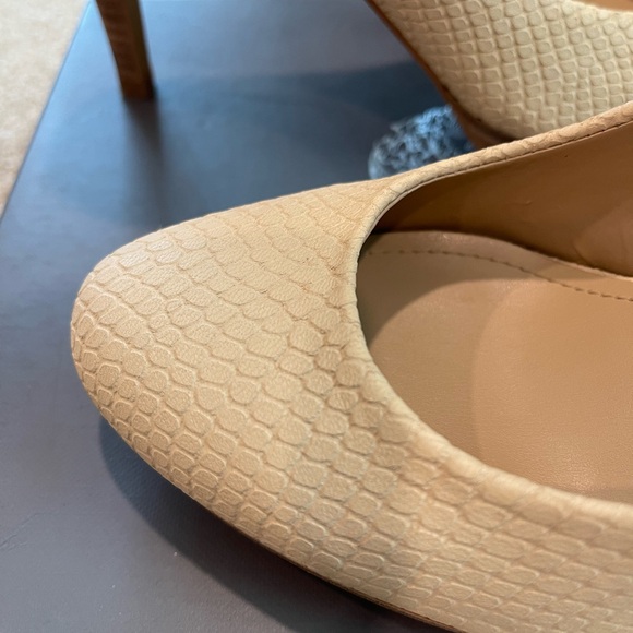 Vince Camuto Zella Stiletto Heels with Snake Print Textured Design - Picture 8 of 9